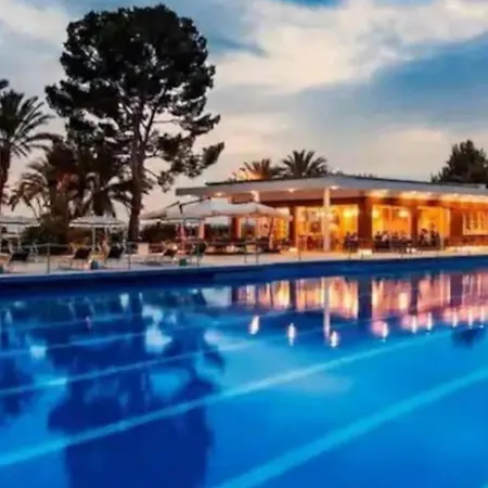 Wh - Mediterranee - A 2 Passi Dalle Spiagge Con Piscina Condominiale - Wifi Apartment *